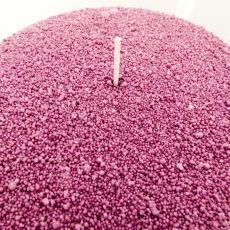 Barevná sypaná svíčka PowderCandle 50hodin – fialový vosk